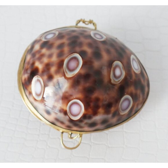 Cowrie Shell Hinged Trinket Box Keepsake Ring Gift Box - Picture 4 of 4